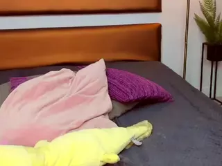 AlexissNight's Live Sex Cam Show
