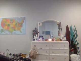 ashbarbie, female webcam model,  years old, on live webcam