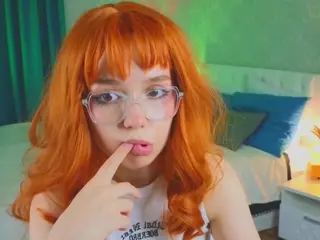 mrs-cornel1a's Live Sex Cam Show