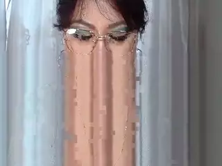 Lara's Live Sex Cam Show