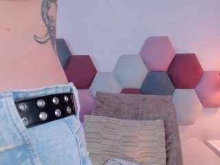 EmilyWatsonn