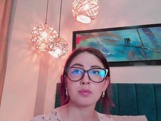 emilywatsonn from CamSoda is Freechat