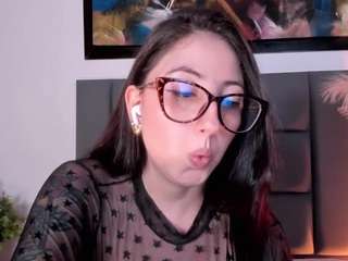 emilywatsonn