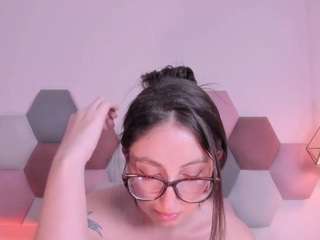emilywatsonn