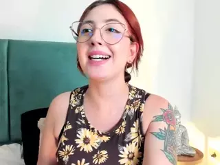 EmilyWatsonn's Live Sex Cam Show