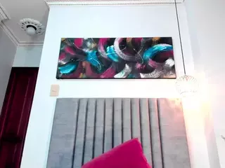EmilyWatsonn's Live Sex Cam Show