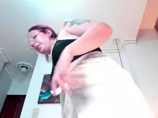 EmilyWatsonn's Live Sex Cam Show