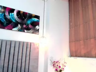 EmilyWatsonn's Live Sex Cam Show