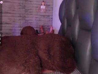 le modèle tinnahottie est en webcam porno dans un show sur le site camsoda, il possède les tags suivants: anal,no drinking,tattoos,strapon,spank,sex-toys,ride-torso,ass,no smoking,pussy,lush,fuck-machine,fingers,dildo,brown-eyes,black-hair,bedroom,asshole,big-ass,big-tits