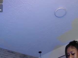 TinnaGoddess live webcam show