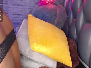TinnaGoddess live webcam show