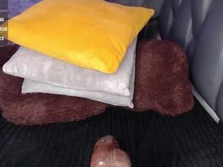 TinnaGoddess live webcam show