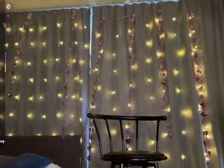 xtrahotx Sex Cam Show