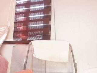 a-vanellopecute webcam