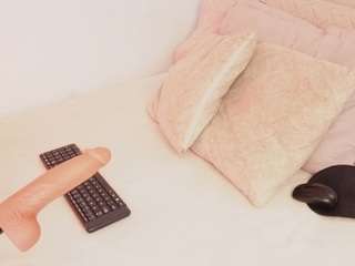 A-vanellopecute's cam show statistics and live stream