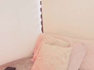 a-vanellopecute live webcam show