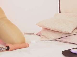 a-vanellopecute cam