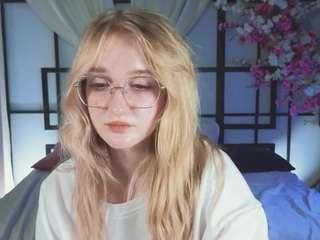 elliejay1 from CamSoda is Freechat