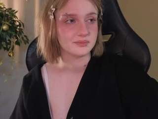 elliejay1 Live Webcam on CamSoda