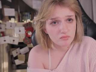 elliejay1 Live Webcam on CamSoda