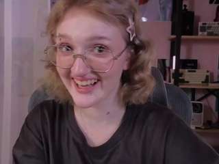 elliejay1 Live Webcam on CamSoda