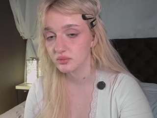 elliejay1