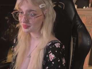 elliejay1