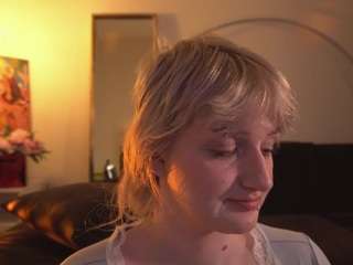 elliejay1