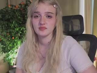 elliejay1 live webcam show