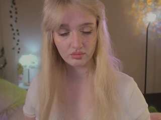 elliejay1 live webcam show