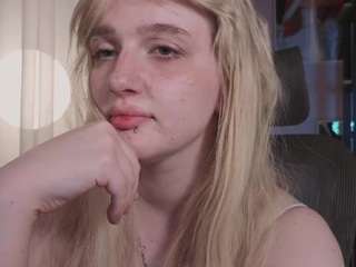 ELLIE live webcam show
