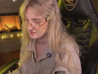 elliejay1