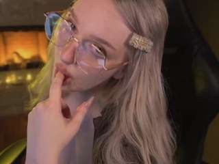 elliejay1