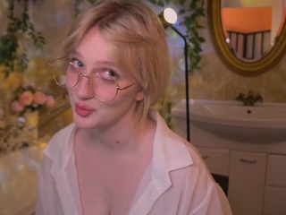 elliejay1
