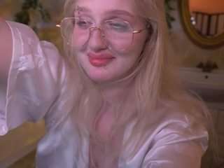 elliejay1