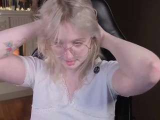 elliejay1