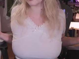 elliejay1