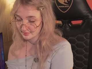 elliejay1