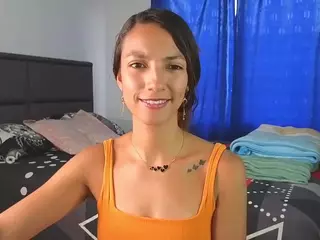 laura-bonnet's Live Sex Cam Show