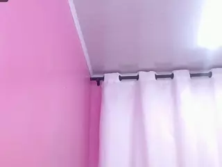 LilaWiild's Live Sex Cam Show