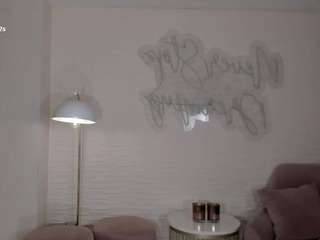 alessaromero Live Webcam on CamSoda