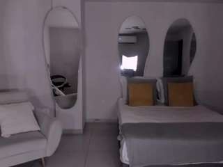 alessaromero Live Webcam on {site_name}