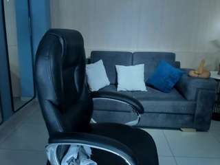 alessaromero No drinking live webcam