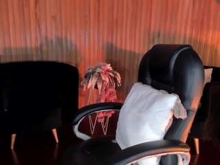 alessaromero Live Webcam on CamSoda