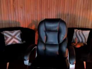 alessaromero live webcam show