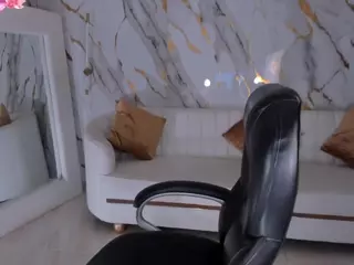 AlessaRomero's Live Sex Cam Show