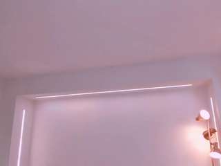 ivannarussell Live Webcam on CamSoda
