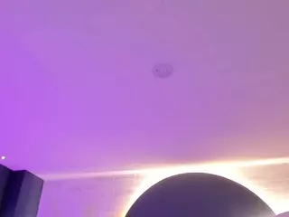 IvannaRussell's Live Sex Cam Show