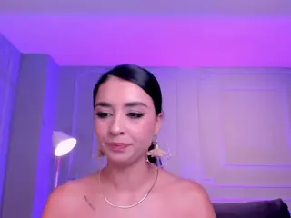 IvannaRussell's Live Sex Cam Show
