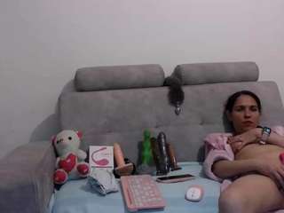 penelopehott live cam profile